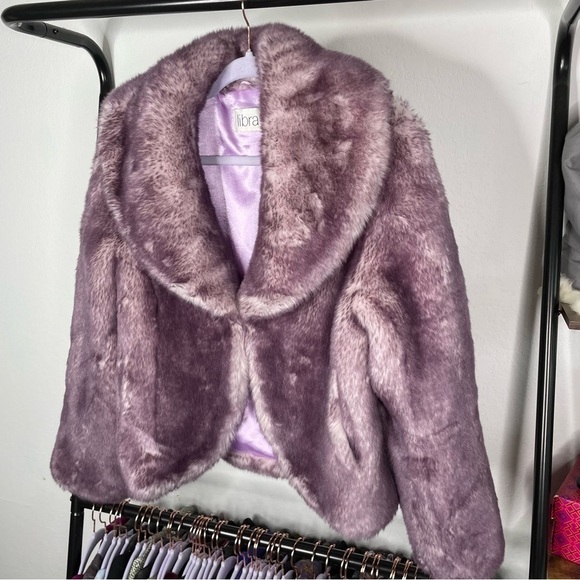Libra Purple Faux Fox Fur Vintage Style Opera Coat - Picture 2 of 8